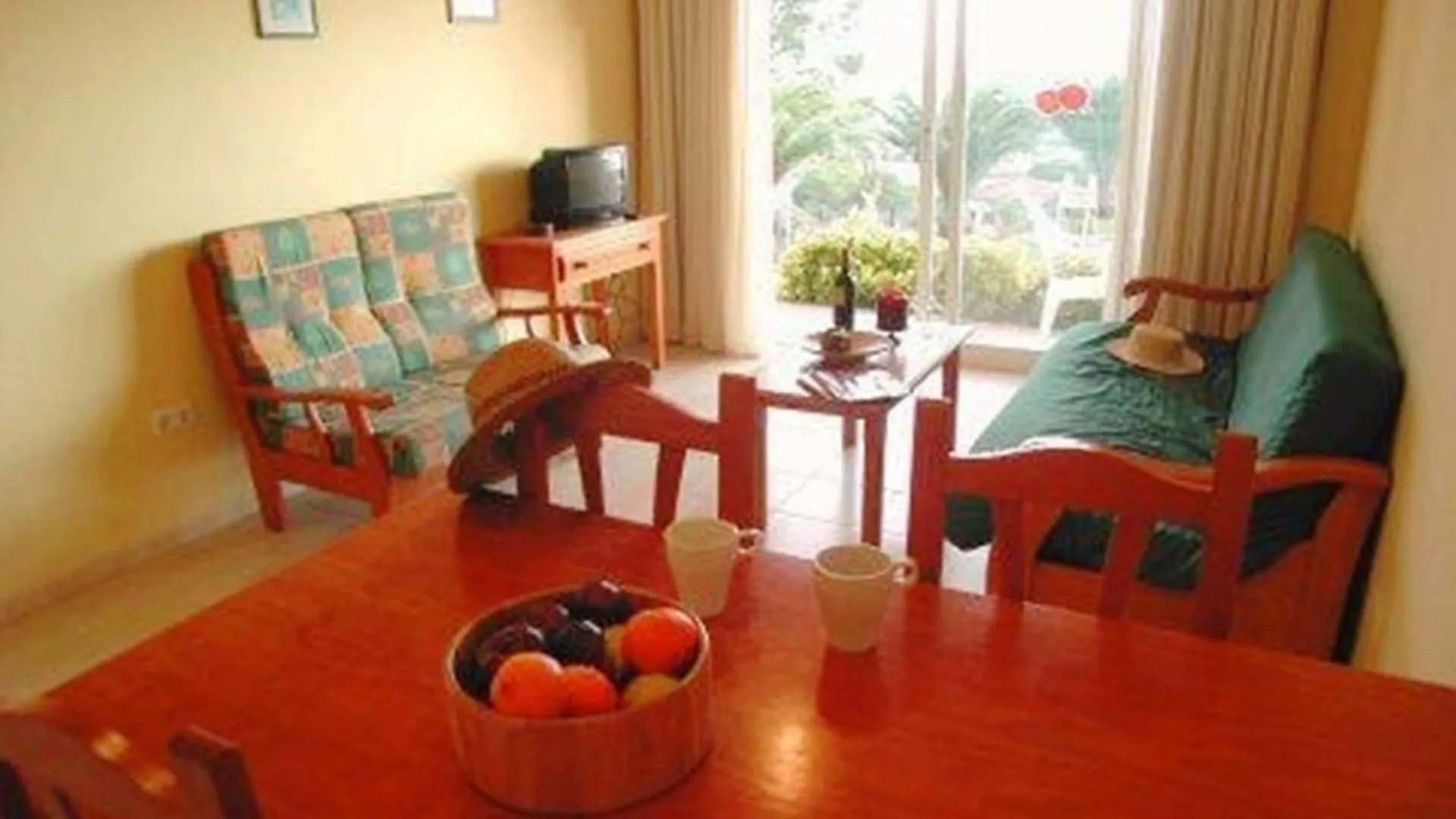 Rvhotels Apartamentos Torre Vella L'Estartit 3*,  Španělsko
