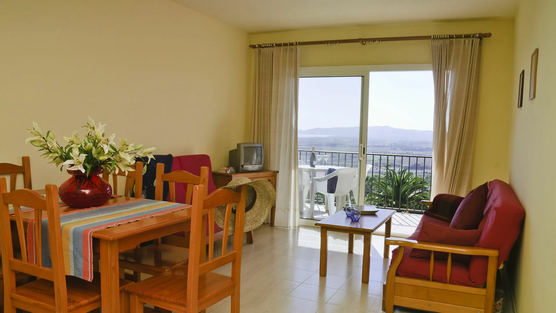 Rvhotels Apartamentos Torre Vella 3*, L'Estartit